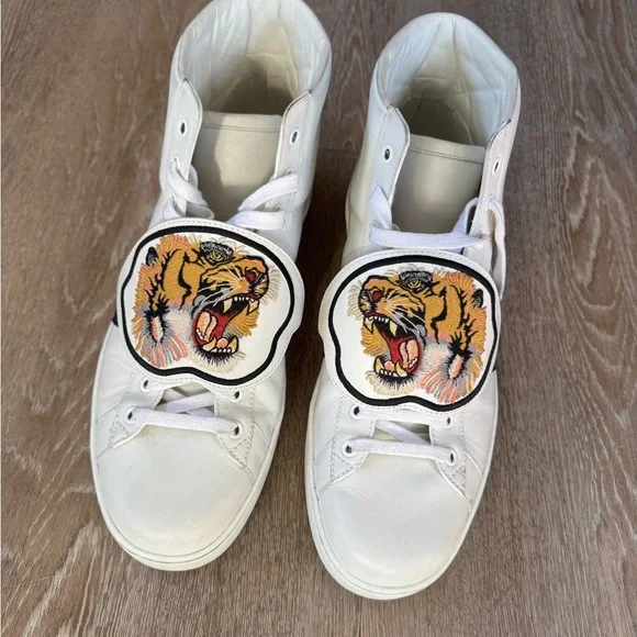 Men’s Gucci White High-Top Sneakers with Tiger Patch